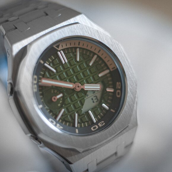 (Brand New) Casio G-Shock GA2100 Full Mod Stainless Steel with Green Waffle Face - Picture 11 of 17